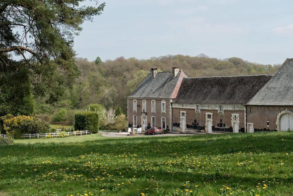 Entre Nous Hotel Rozoy-sur-Serre ภายนอก รูปภาพ